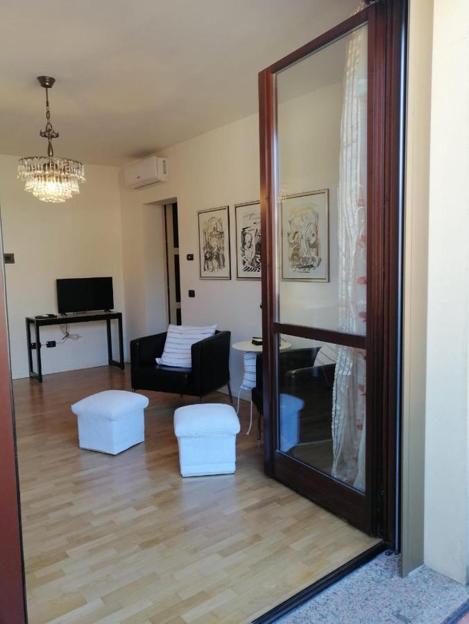 Appartamento Angela Cento  Esterno foto